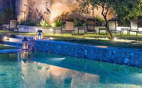 Romantic Hotel & Restaurant Villa Cheta Elite